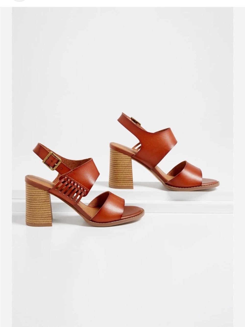 Hayden side weave block heel size 9